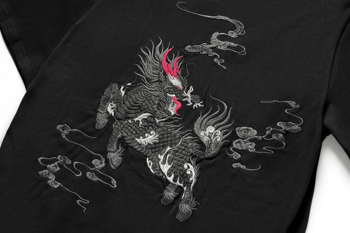 KH870 Kirin Embroidered Tee