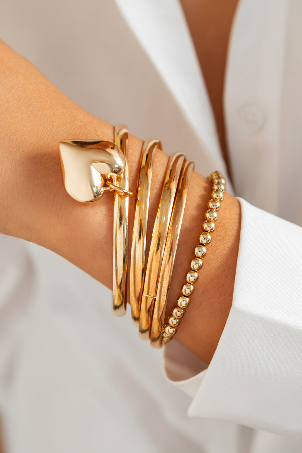 Gold 5pcs Minimalist Heart Charm Beaded Bracelet Set