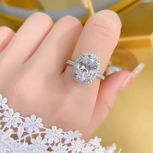 Dazzling 4 Carat Oval-Cut CZ Halo Adjustable Ring with Pave Band, Cubic Zirconia Luxury Design for Men and Women