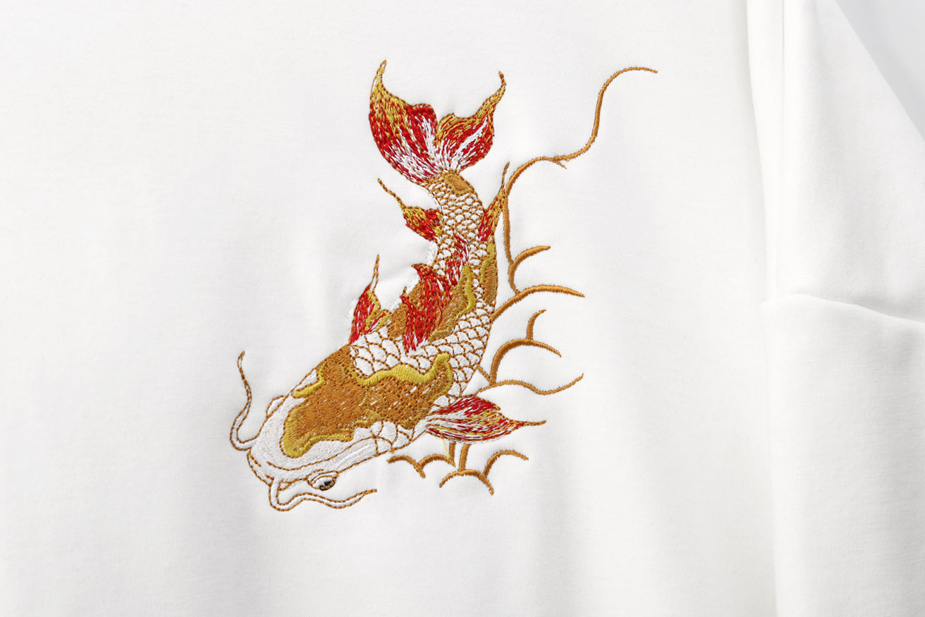 SW9013 Golden Koi Fish Embroidery Sweater