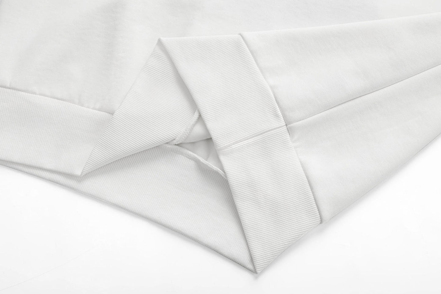 SW9013 Golden Koi Fish Embroidery Sweater